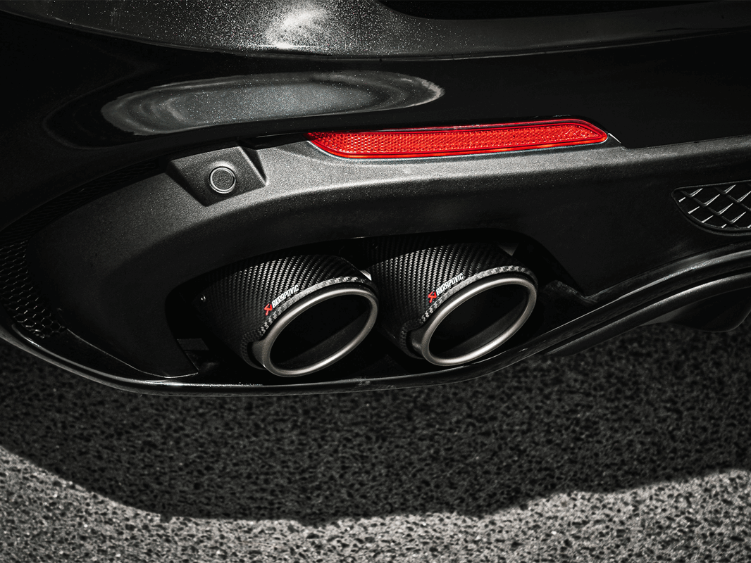 Akrapovic Slip-On Line (Titanium) für Alfa Romeo Stelvio Quadrifoglio